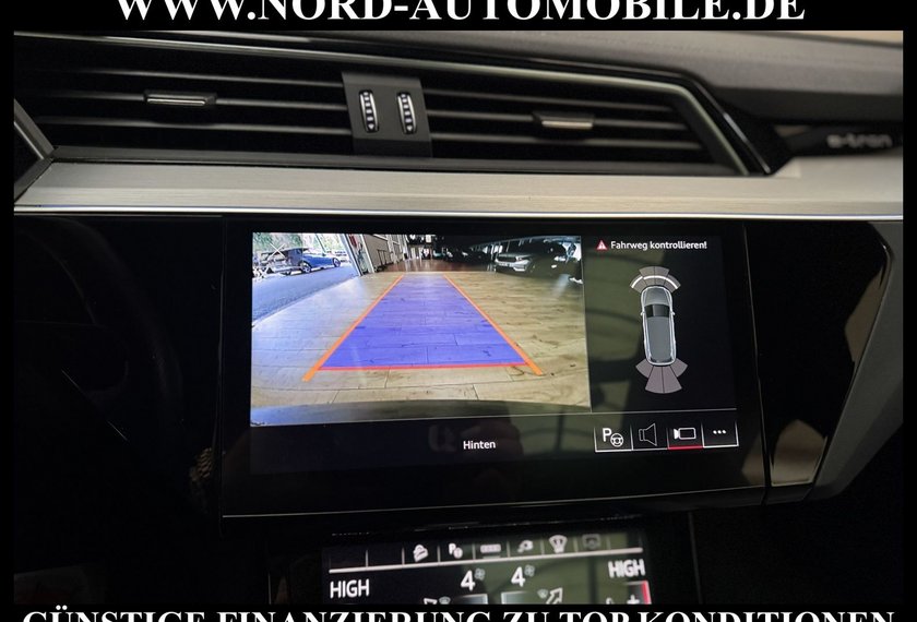 Audi e-tron e-tron S QU.Pano/Matrix/HeadUp/AHK/22/UPE118/