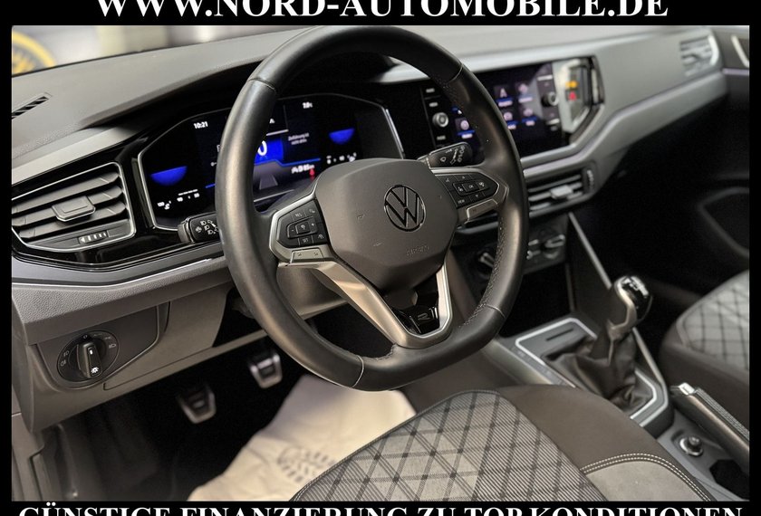 Volkswagen Polo Polo 1.0 TSI R-Line Matrix/Navi/LED/16/ACC