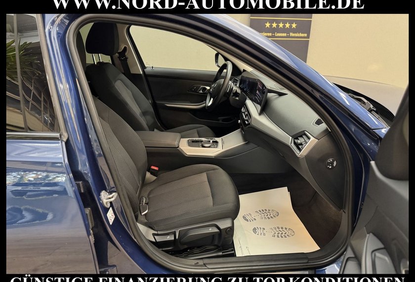 BMW 320 320 d Touring xDrive *LED*AHK*Curved*Shadow*MJ23