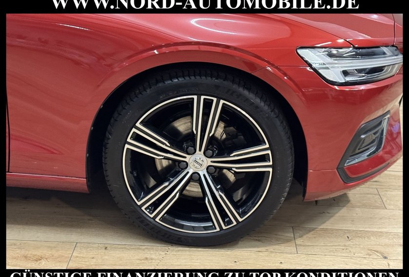 Volvo V60 V60 Kombi B4 D INSCRIPTION *AHK*STHZ*H&amp;K*KAM*19Z