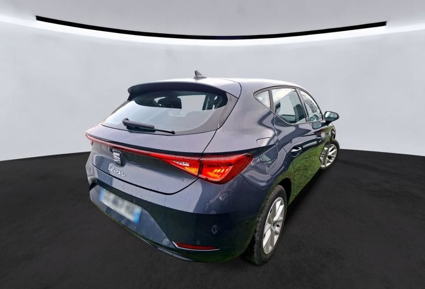 Seat Leon Leon 1.0 eTSI DSG Style *LED*Navi*Kamera*Virtual