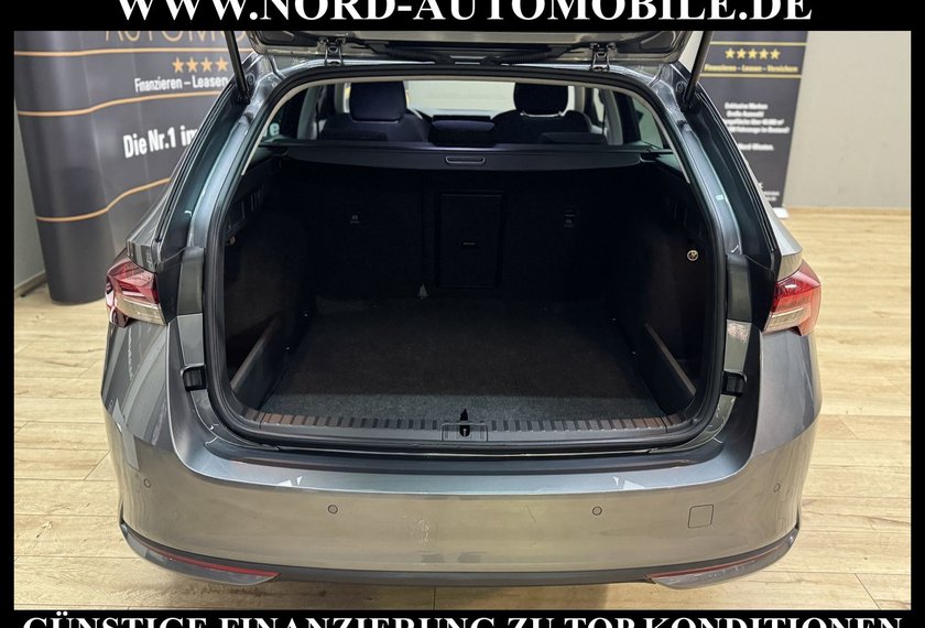 Skoda Octavia Octavia Combi 2.0 TDI DSG SELECTION