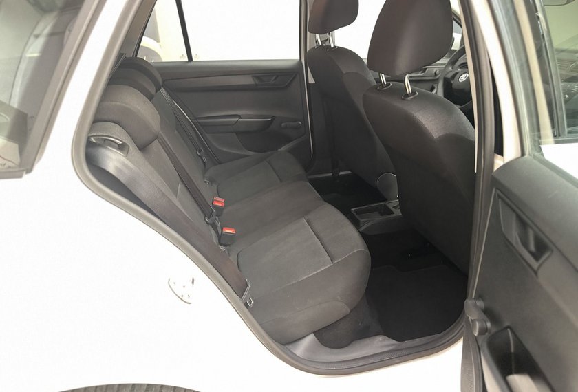 Skoda Fabia Fabia Combi Active 1.0 MPI Klima/SHZ/PDC