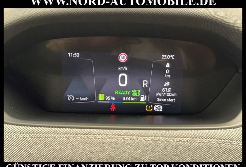 Skoda Enyaq Enyaq iV 60 Loft Panorama/Wärmepumpe/Navi/SHZ/19
