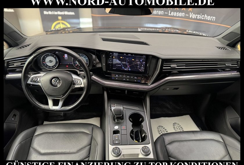 Volkswagen Touareg Touareg 4MOT 3.0 TDI R-Line Black Style