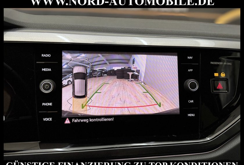 Volkswagen Polo Polo R-Line 1.0 TSI DSG Dig.Cockpit/Navi/LED