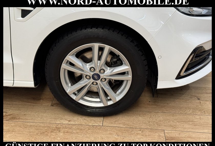 Ford S-Max S-MAX 2.0 EB TITANIUM *NAVI*SHZ*KAM*UPE:46