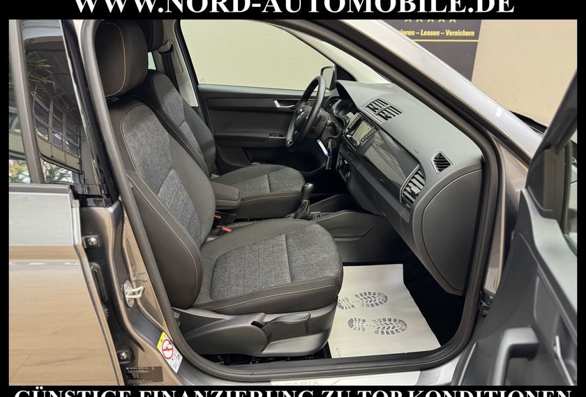 Skoda Fabia Fabia Combi 1.0 TSI Garantie09.2027/Navi/LED/PDC