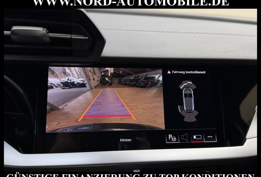 Audi A3 A3 Sportback S-Line 30 TFSI S-Tronic Matrix