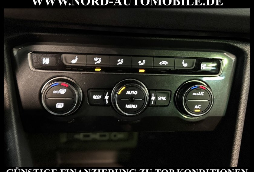 Volkswagen Tiguan Tiguan 2.0 TDI DSG IQ.DRIVE *LED*AHK*ACC*SHZ IQ.