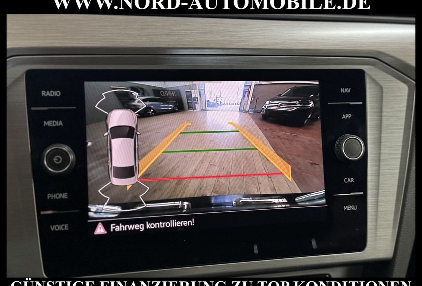 Volkswagen Passat Passat Limousine 2.0 TDI DSG Kamera/Navi/LED/