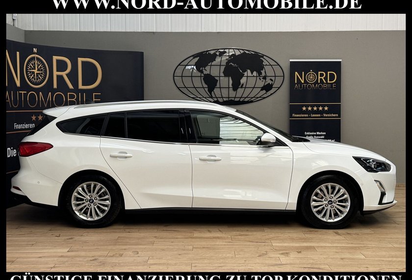 Ford Focus Focus Turnier 2.0 EB Titanium X *Ad.LED*AHK*StHz