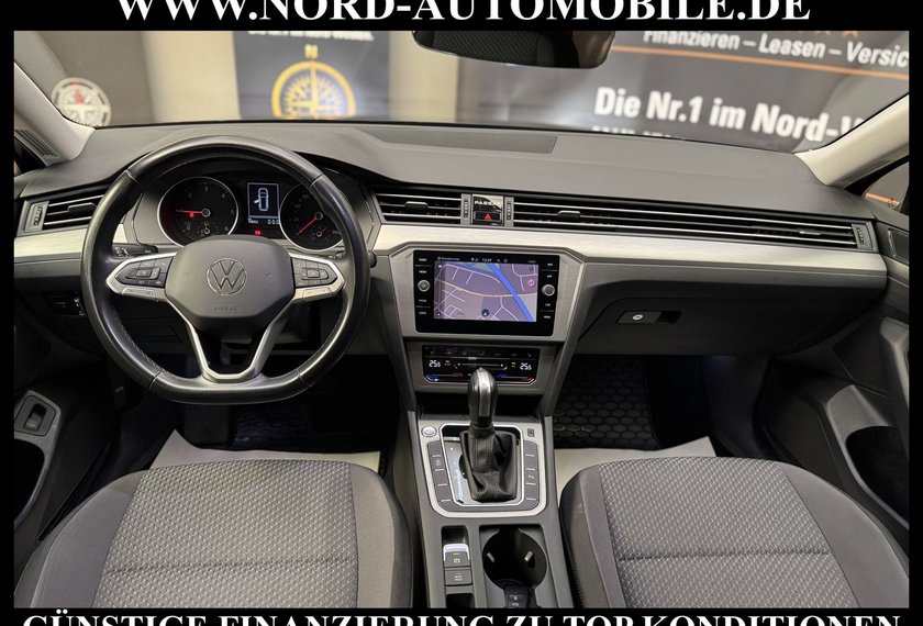 Volkswagen Passat Variant Passat Variant 2.0 TDI DSG AHK/Kamer/Navi/LED