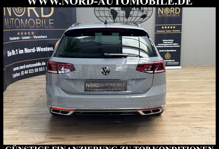 Volkswagen Passat Variant Passat Variant R-Line 2.0 TDI DSG Dig.Cockpit/18