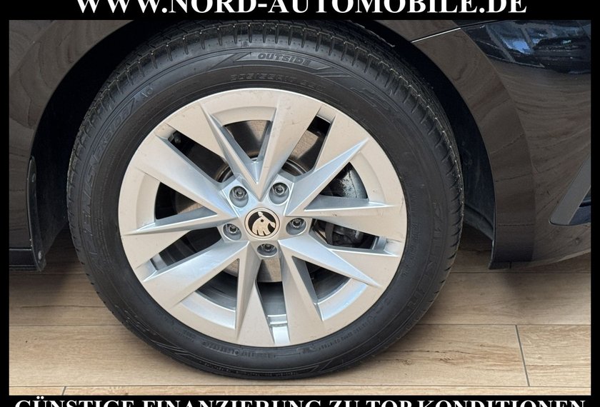 Skoda Octavia Octavia iV Combi Style 1.4 TSI DSG Head-Up/Navi/