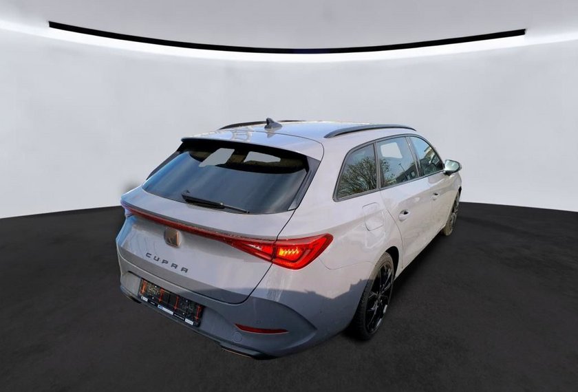 Cupra Leon Leon SP 1.4 TSI e-HYBRID DSG Kamera/ACC/Navi