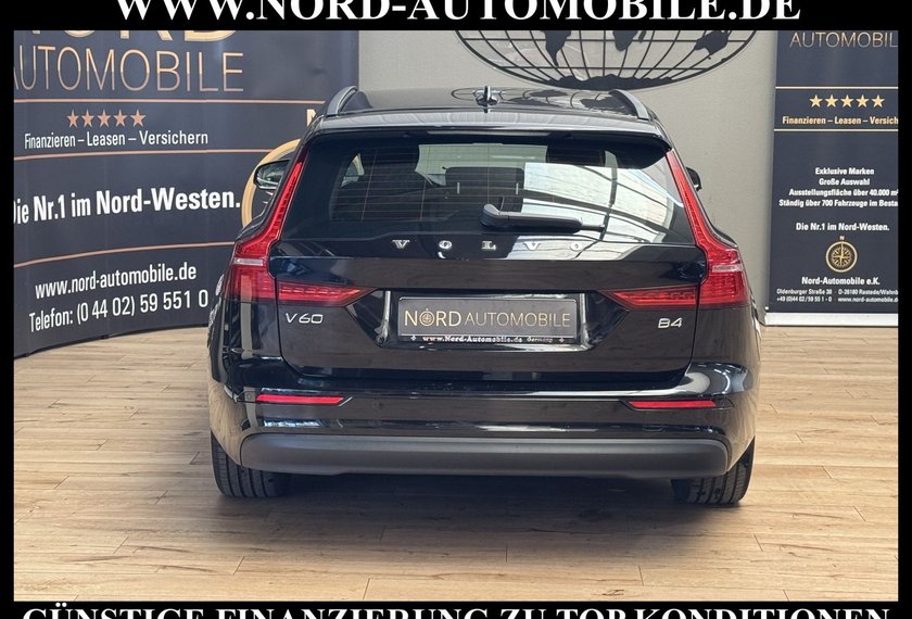 Volvo V60 V60 Kombi B4 D CORE *AHK*NAVI*LED*4xSHZ*UPE:57