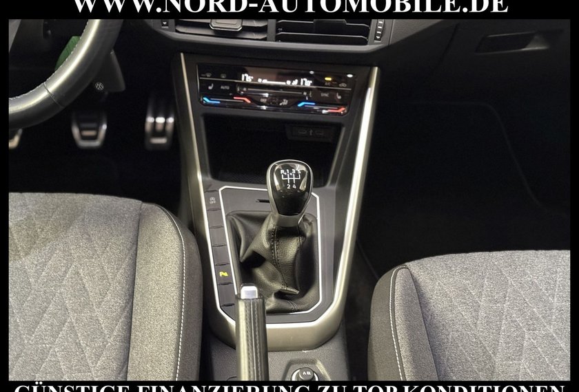 Volkswagen Polo Polo 1.0 Life Move Dig.Cockpit/LED/PDC/SHZ/15