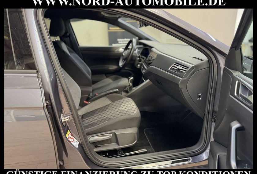 Volkswagen Polo Polo 1.0 TSI R-Line Matrix/Navi/LED/16/ACC