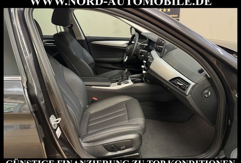 BMW 520 520 d Touring *LED*Navi*AHK*Leder*LiveCP*Kamera*