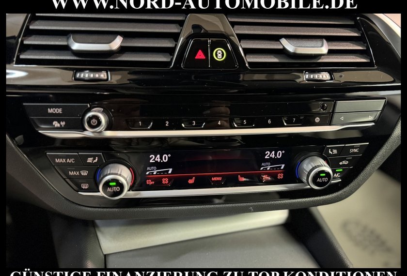 BMW 530 530 d Touring xDrive AHK*StHz*Luft*Display*UPE72