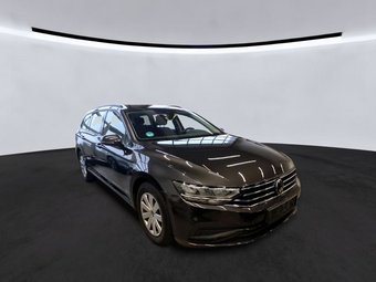 Volkswagen Passat Variant Passat Variant Conceptline 2.0 TDI DSG Kamera