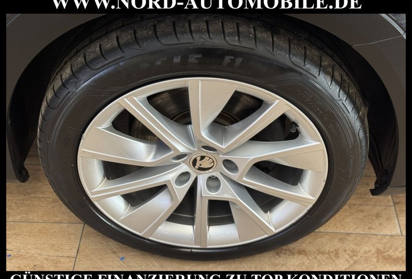 Skoda Superb Superb Scout Combi 2.0 TDI DSG Kamera/Virt.Cockp