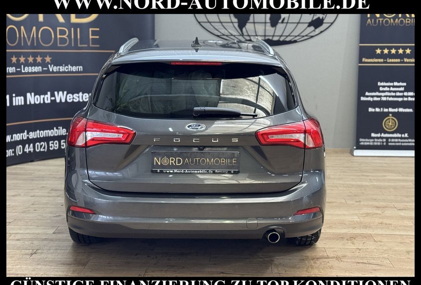 Ford Focus Focus Turnier 1.5 EcoBlue *LED*AHK*ACC*KAM*SHZ*