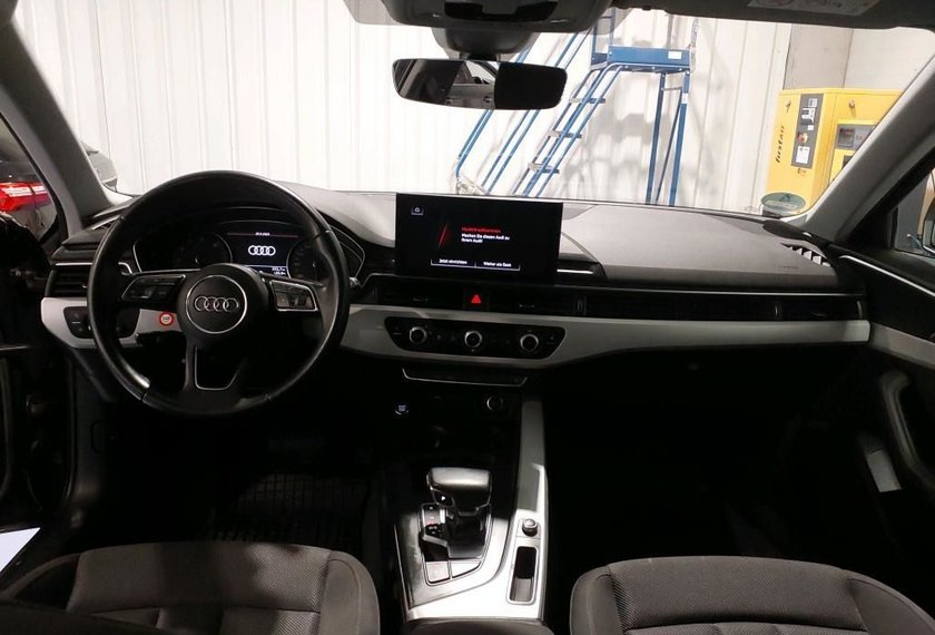 Audi A4 A4 35 Avant 2.0 TFSI S-Tronic Navi/LED/PDC/SHZ