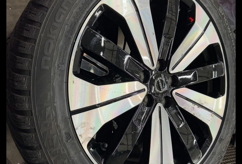 Volvo XC40 XC40 R-Design Recharge Pure Electric AWD 19&apos;&apos;*AH