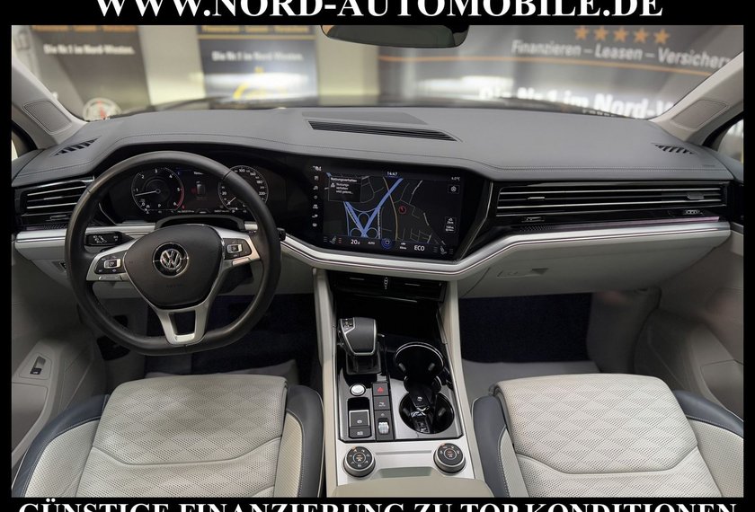 Volkswagen Touareg Touareg 4MOT 3.0 TDI R-Line Pano*Luft*Innovision