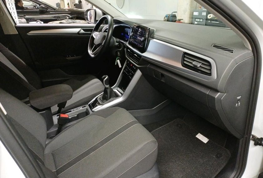 Volkswagen T-Roc T-Roc Life 1.0 TSI Dig.Cockpit/Navi/LED/PDC