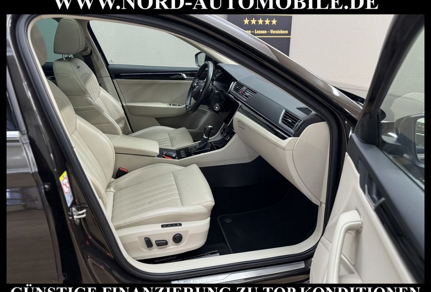 Skoda Superb Superb Combi Laurin &amp; Klement 2.0 TDI DSG AHK/19