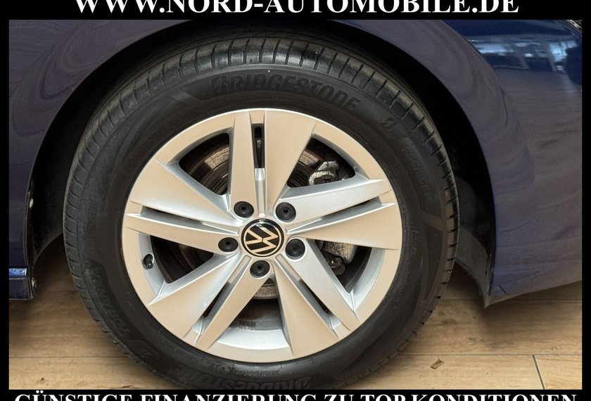 Volkswagen Golf Golf Life 1.0 TSI Navi/LED/Kamera/ACC