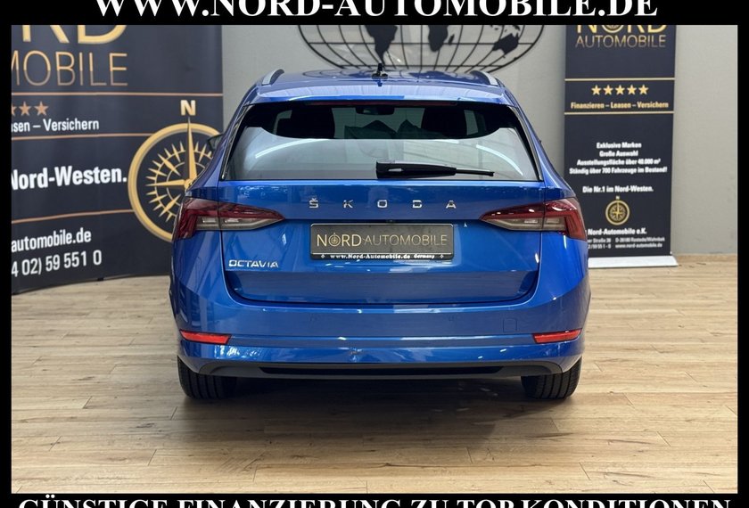 Skoda Octavia Octavia Combi 2.0 TDI DSG Ambition Matrix/ACC/17