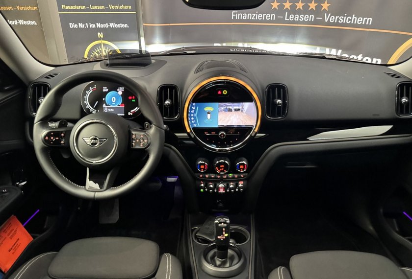 MINI Cooper Countryman Cooper Countryman S ALL4 Essential Trim *LED*NAV