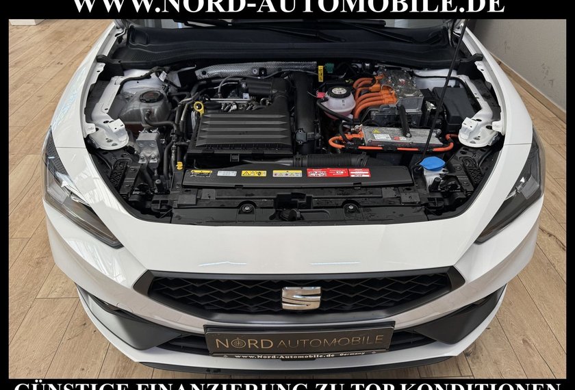 Seat Leon Leon FR-Line 1.4 TSI e-Hybrid DSG Navi/LED/Virt.