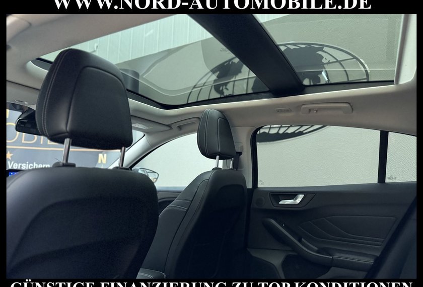Ford Focus Focus Lim VIGNALE 1.5 EB *AHK*PANO*SCHÖN VOLL*