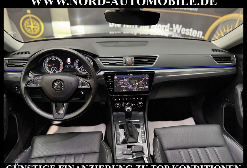 Skoda Superb Superb Combi 2.0 TDI DSG PREMIUM *AHK*LED*KAM* P