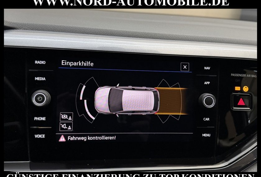 Volkswagen Polo Polo Highline 1.0 TSI Navi/LED/PDC/15/SHZ