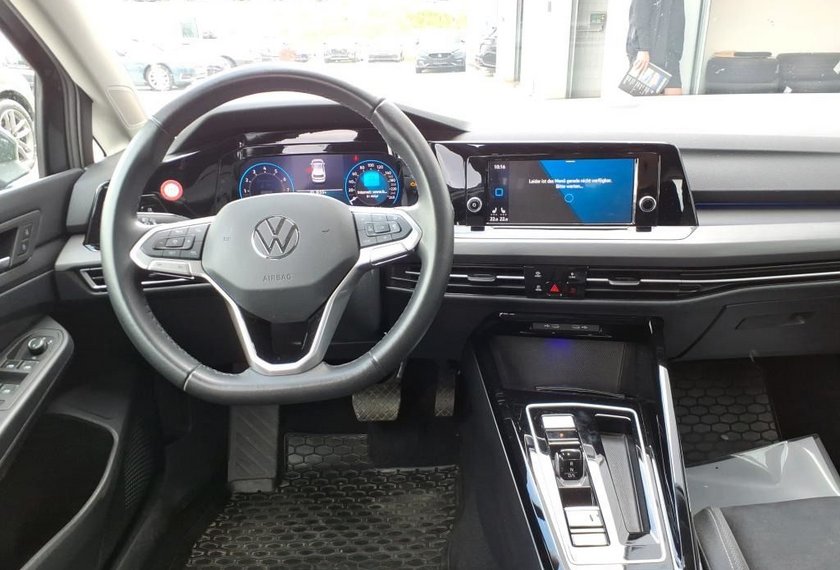 Volkswagen Golf Golf VIII 2.0 TSI Style DSG LED/Dig.Cockpit/17