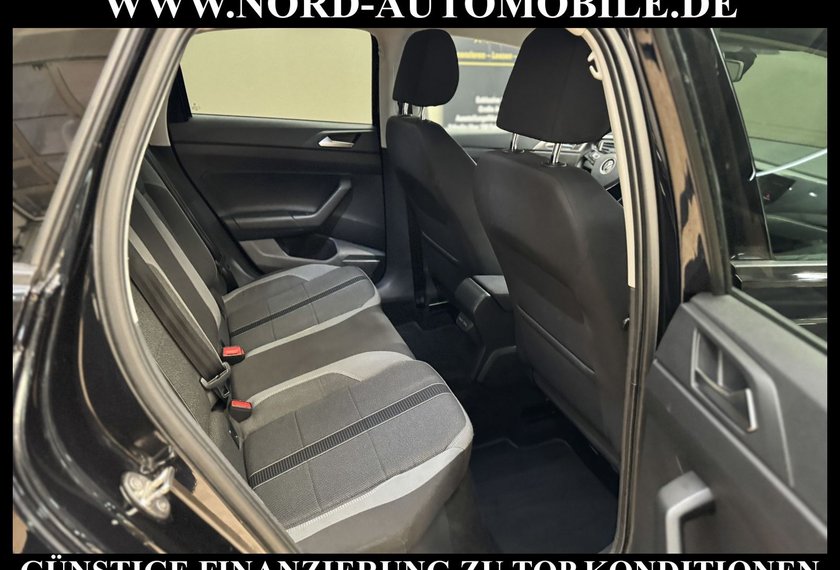 Volkswagen Polo Polo 1.0 TSI DSG R-Line Navi*LED*ACC*17&apos;&apos;