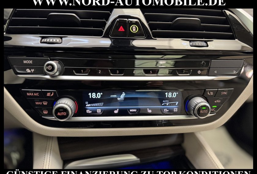 BMW 520 520 d Touring Luxury Line MJ2021*AHK*PANO*LIVECP