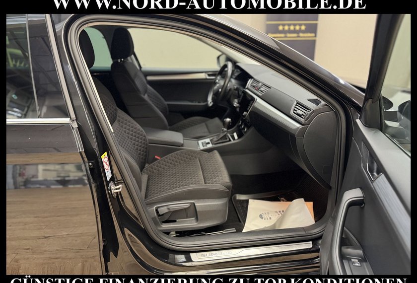 Skoda Superb Superb Combi 1.4 TSI iV DSG Ambition AHK/Navi/18