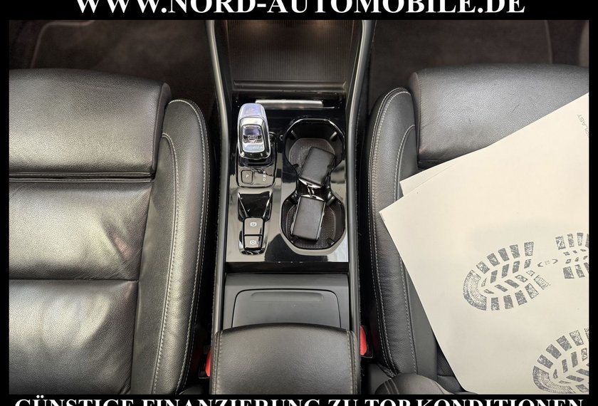 Volvo XC40 XC40 D4 Inscription AWD *AHK*LEDER*360°*STHZ*LED