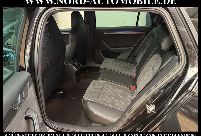 Skoda Superb Superb Combi Sportline 2.0 TDI AHK/Kamera/Navi/