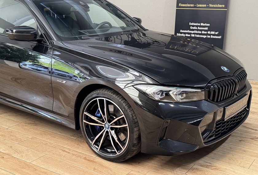 BMW 330 330 e touring M SPORT *AHK*PANO*LEDER*UPE:79