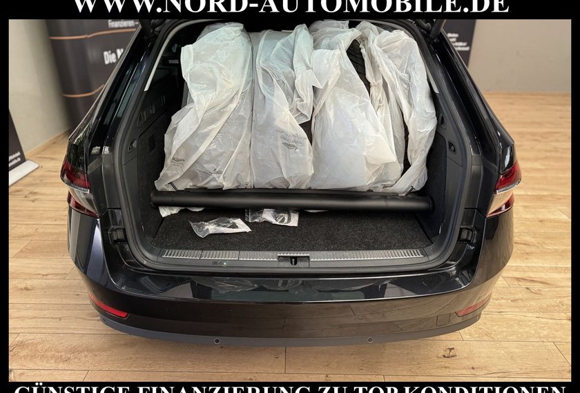 Skoda Superb Superb iV Combi Style 1.4 TSI DSG AHK/AreaView/