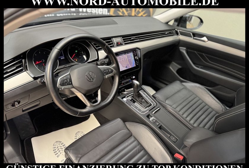 Volkswagen Passat Variant Passat Variant 2.0 TSI DSG R-Line Matrix/Leder/