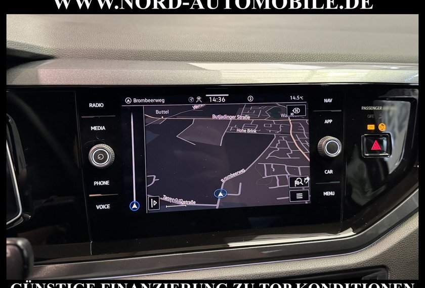 Volkswagen Polo Polo R-Line 1.0 TSI Dig.Cockpit/Navi/LED/17
